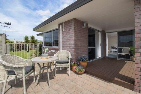 Photo of property in 2 Atlanta Court, Katikati, 3129