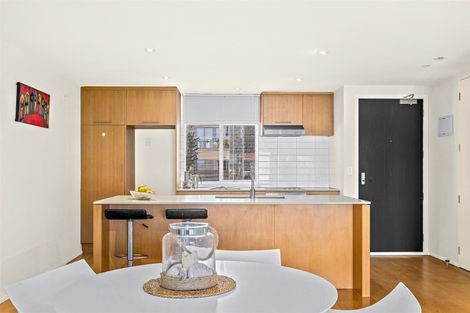 Photo of property in 204/252 Centreway Road, Orewa, 0931