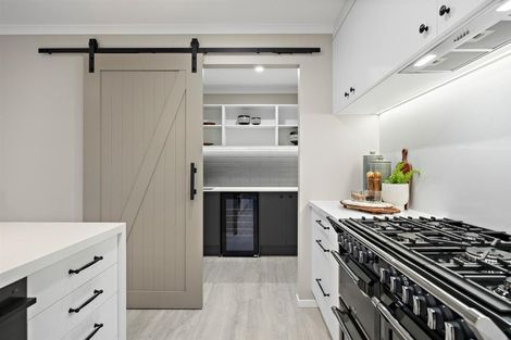 Photo of property in 62 Dysart Lane, Kumeu, 0891