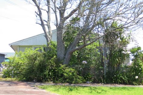 Photo of property in 67 Boundary Road, Blockhouse Bay, Auckland, 0600