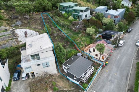Photo of property in 47 Hawkhurst Road, Lyttelton, 8082