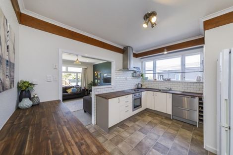 Photo of property in 4 Lyon Street, Marton, 4710