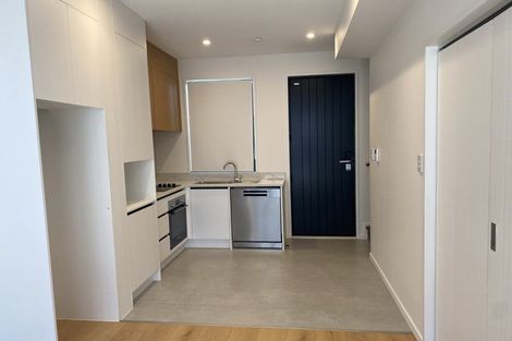 Photo of property in 9/28 Lavelle Road, Henderson, Auckland, 0612