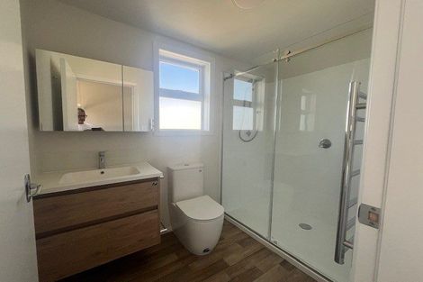 Photo of property in 21 Queens Drive, Kilbirnie, Wellington, 6022