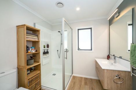 Photo of property in 7 Kakariki Crescent, Carterton, 5713