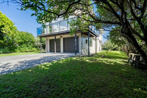 Photo of property in 1 Shearwater Street, One Tree Point, 0118