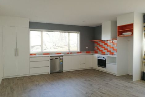 Photo of property in 111 Mountbatten Avenue, Hillcrest, Auckland, 0627