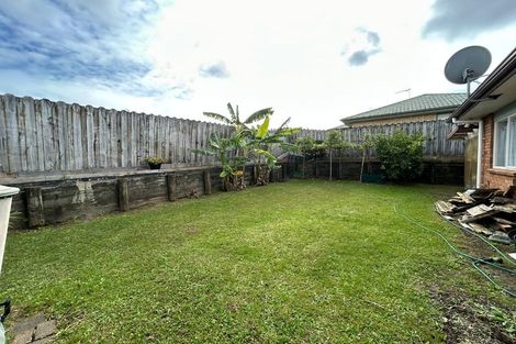 Photo of property in 5 Fitchburg Place, Mangere, Auckland, 2022