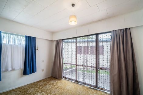 Photo of property in 17 Walton Place, Flaxmere, Hastings, 4120