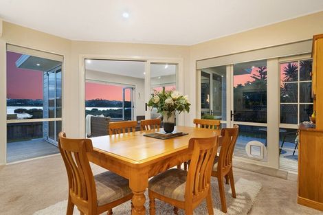 Photo of property in 50 Settlers Grove, Orewa, 0931