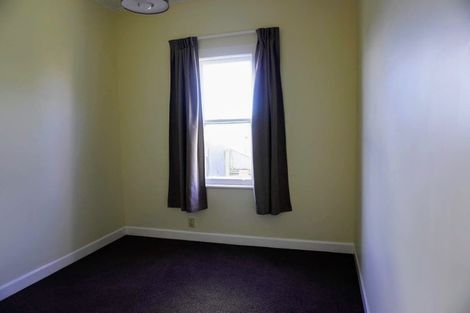 Photo of property in 18 Swiss Avenue, Gonville, Whanganui, 4501