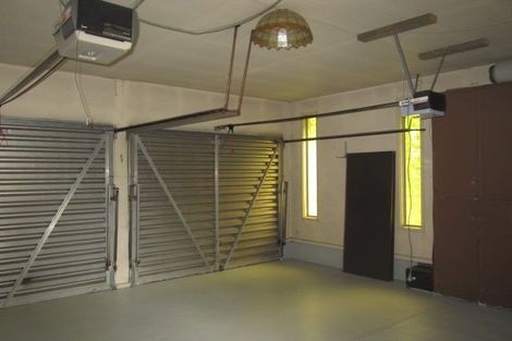 Photo of property in 220 Memorial Avenue, Burnside, Christchurch, 8053