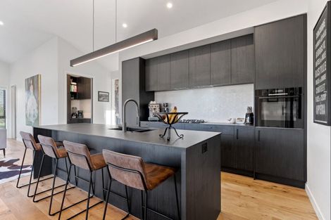 Photo of property in 8 Tiaki Lane, Matakana, 0985