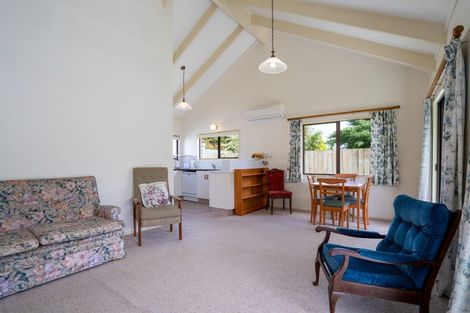 Photo of property in 4c Brock Place, Cambridge, 3434