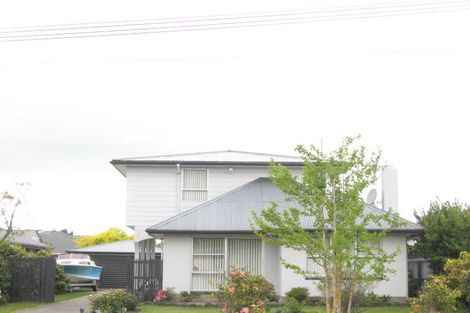Photo of property in 16 Mottram Street, Redwood, Christchurch, 8051