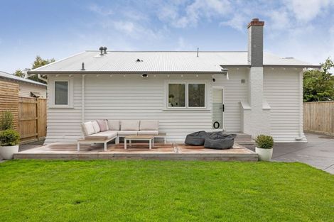 Photo of property in 11 Miro Street, Takaro, Palmerston North, 4410