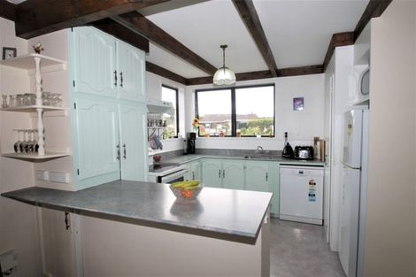 Photo of property in 10 Kent Place, Mosgiel, 9024