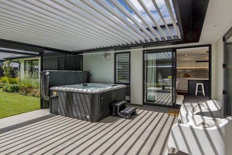 Photo of property in 4 Eleanor Lane, Casebrook, Christchurch, 8051