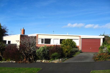 Photo of property in 37 Derwent Street, Helensburgh, Dunedin, 9010