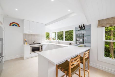 Photo of property in 34 Glandovey Road, Fendalton, Christchurch, 8052