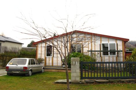 Photo of property in 11 Premier Place, Arrowtown, 9302
