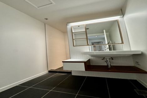 Photo of property in Piermont Apartments, 5i/82 Cable Street, Te Aro, Wellington, 6011