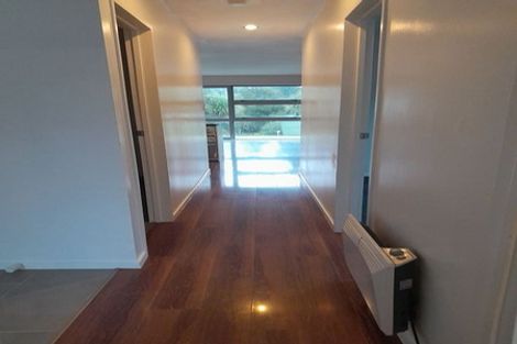 Photo of property in 46 Sherrybrooke Place, Sunnyvale, Auckland, 0612