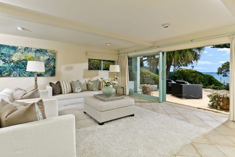 Photo of property in 32 Whitby Crescent, Mairangi Bay, Auckland, 0630