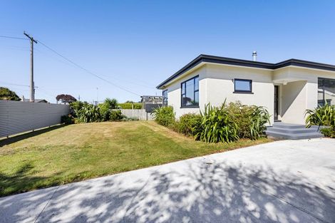 Photo of property in 11 Galt Street, Hawera, 4610