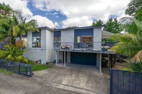 Photo of property in 9a Penzance Road, Mairangi Bay, Auckland, 0630