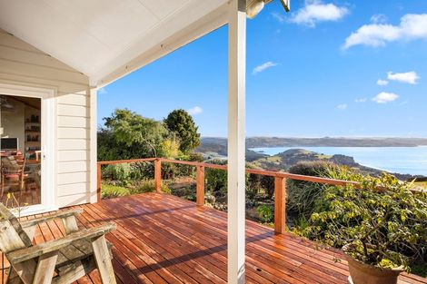 Photo of property in 195 Heyward Point Road, Heyward Point, Port Chalmers, 9081