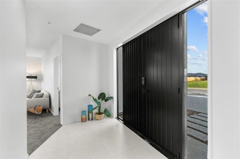 Photo of property in 42 Navarra Road, Halswell, Christchurch, 8025