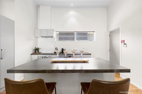 Photo of property in 8/123 The Parade, Island Bay, Wellington, 6023