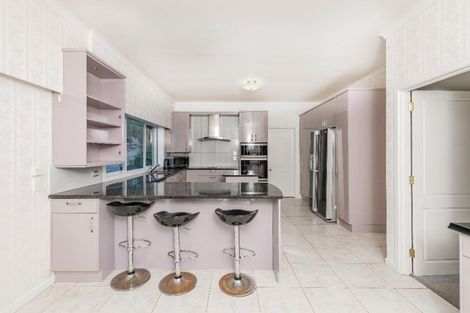 Photo of property in 78 Becroft Drive, Forrest Hill, Auckland, 0620