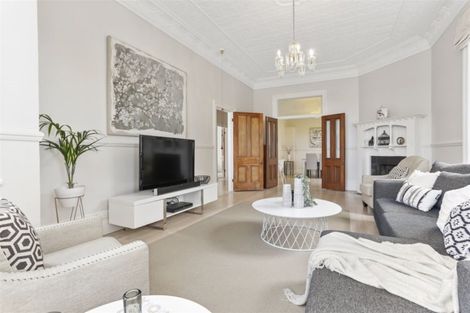 Photo of property in 164 Hinemoa Street, Birkenhead, Auckland, 0626