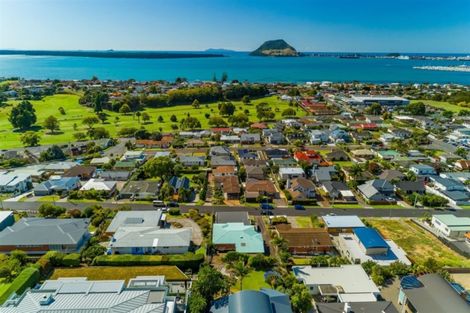 Photo of property in 17a Seaview Road, Otumoetai, Tauranga, 3110