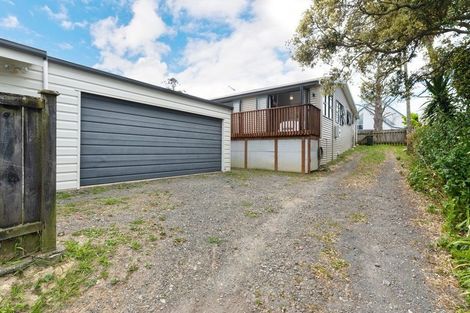 Photo of property in 10a Lewis Street, Blockhouse Bay, Auckland, 0600
