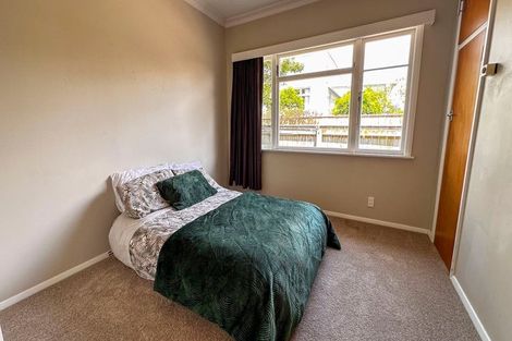 Photo of property in 128 Napier Road, Havelock North, 4130