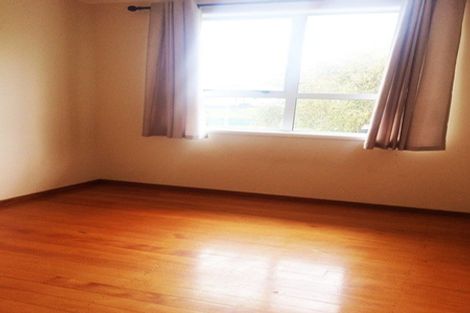 Photo of property in 36 Larne Avenue, Pakuranga Heights, Auckland, 2010