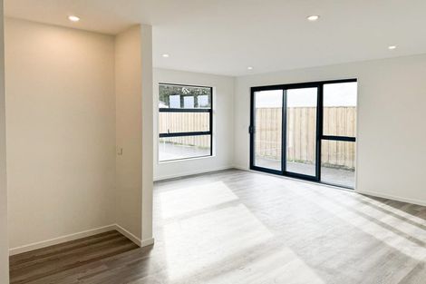 Photo of property in 42 Mehrtens Crescent, Woodend, 7691