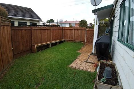 Photo of property in 1 Sime Road, Hillpark, Auckland, 2102