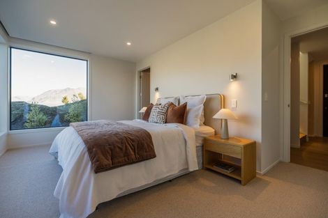 Photo of property in 79 Middleton Road, Queenstown Hill, Queenstown, 9300