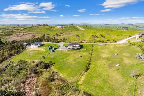Photo of property in 65b Otara Road, Kaiwaka, 0573