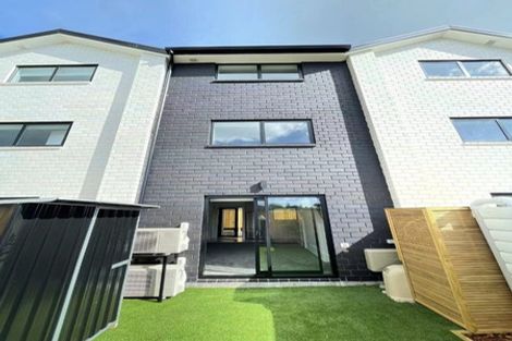 Photo of property in 7/14 Wilsher Crescent, Henderson, Auckland, 0612