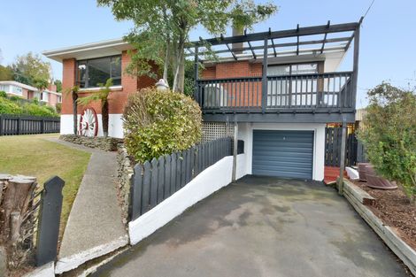 Photo of property in 6 Stephen Street, Halfway Bush, Dunedin, 9010