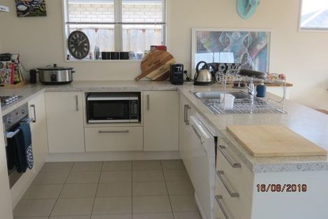 Photo of property in 13 Pegasus Main Street, Pegasus, 7612