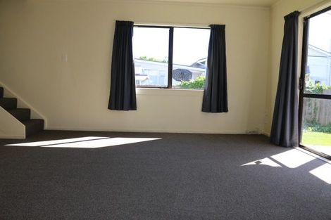 Photo of property in 46 Fitchett Street, Palmerston North, 4410