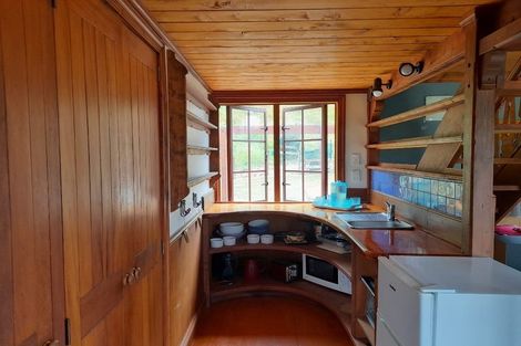 Photo of property in 145 Te Mahoe Road, Mokau, 4376