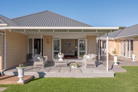 Photo of property in 105a Aorangi Road, Bryndwr, Christchurch, 8053