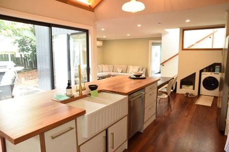 Photo of property in 171a Beach Haven Road, Beach Haven, Auckland, 0626